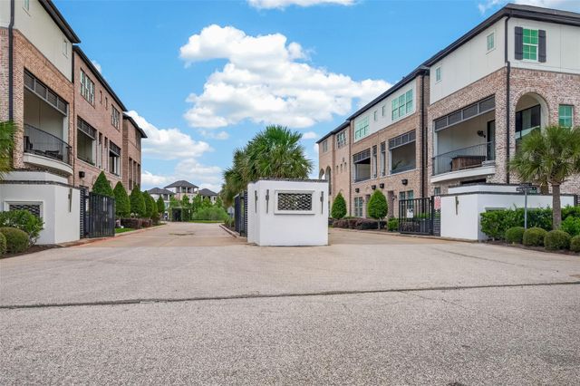 2709 Kinsley Oaks Drive, Houston, TX 77007