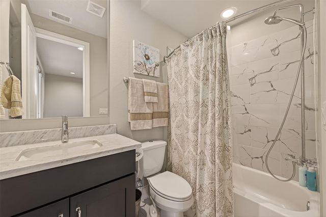 2709 Kinsley Oaks Drive, Houston, TX 77007
