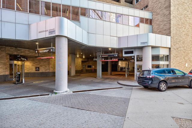 433 S 7th Street 2121, Minneapolis, MN 55415