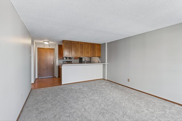 433 S 7th Street 2121, Minneapolis, MN 55415