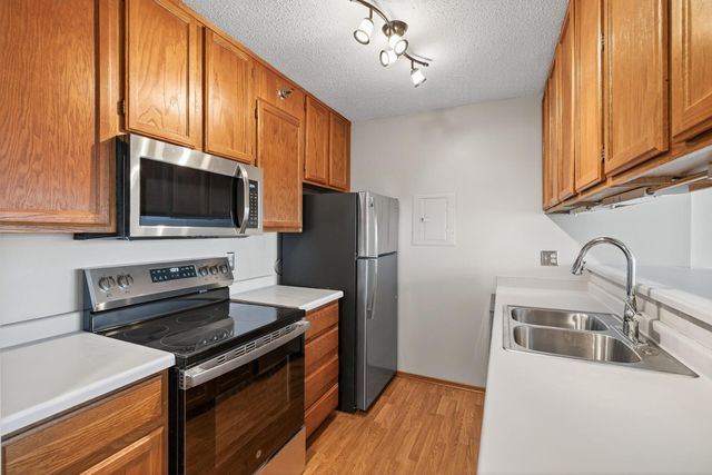 433 S 7th Street 2121, Minneapolis, MN 55415