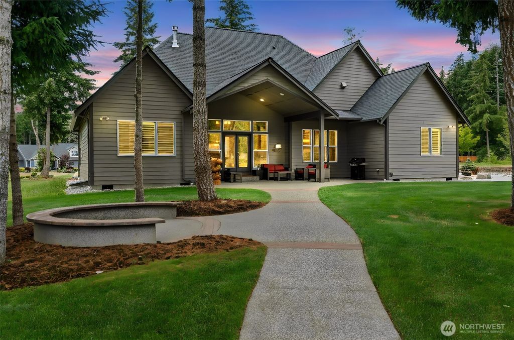 8022 57th Lane NE, Olympia, WA 98516