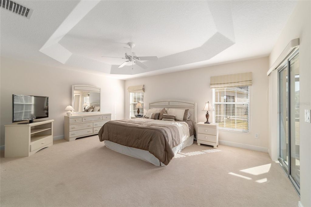 Image 15 of property listing at 2505 HEATH SPRINGS DRIVE, The Villages, FL 32162