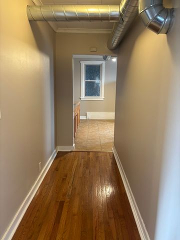 2524 N Central Park Avenue 3, Chicago, IL 60647