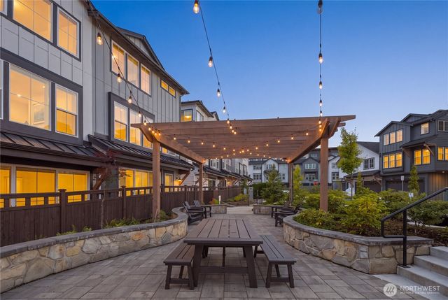 14315 149th Place NE, Woodinville, WA 98072