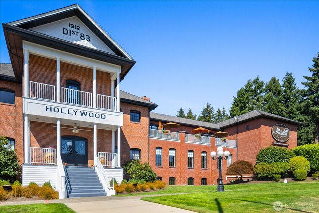 14315 149th Place NE, Woodinville, WA 98072