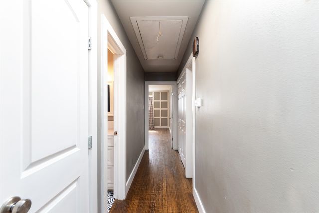 3217 Cedarcroft Lane, Dallas, TX 75233