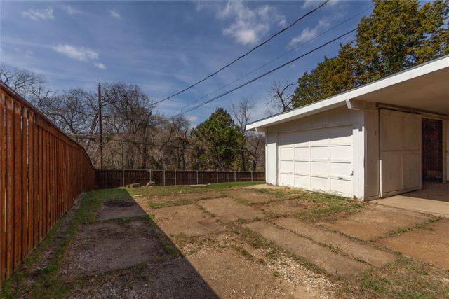 3217 Cedarcroft Lane, Dallas, TX 75233