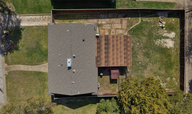 3217 Cedarcroft Lane, Dallas, TX 75233