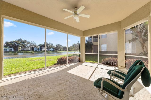 1875 Les Chateaux Blvd 104, Naples, FL 34109