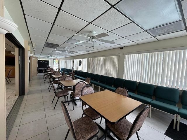 222 Pine Hov Circle A-1, Greenacres, FL 33463