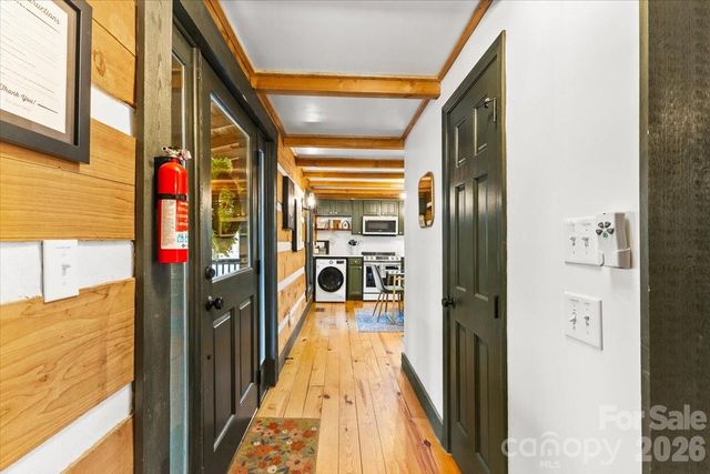 1444 Rich Mountain Road, Zionville, NC 28698