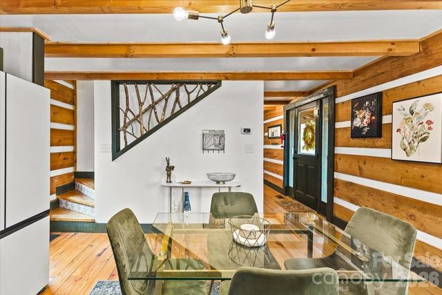 1444 Rich Mountain Road, Zionville, NC 28698