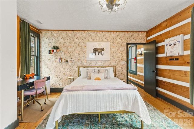 1444 Rich Mountain Road, Zionville, NC 28698
