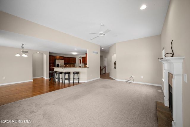 1015 Plumcreek Road, Toledo, OH 43615