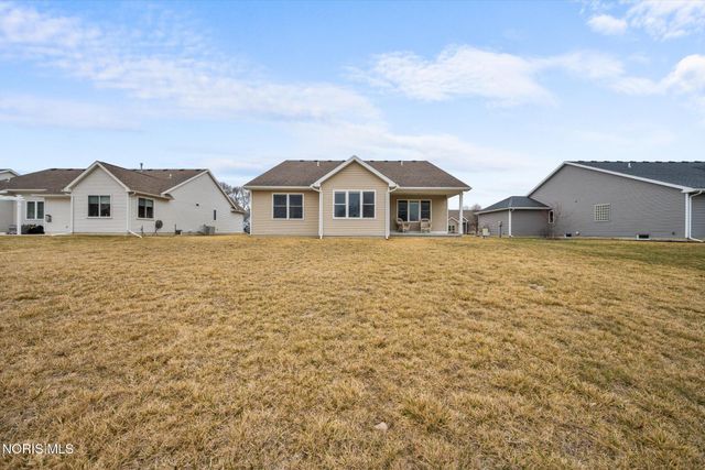 1015 Plumcreek Road, Toledo, OH 43615