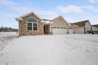 1015 Plumcreek Road, Toledo, OH 43615
