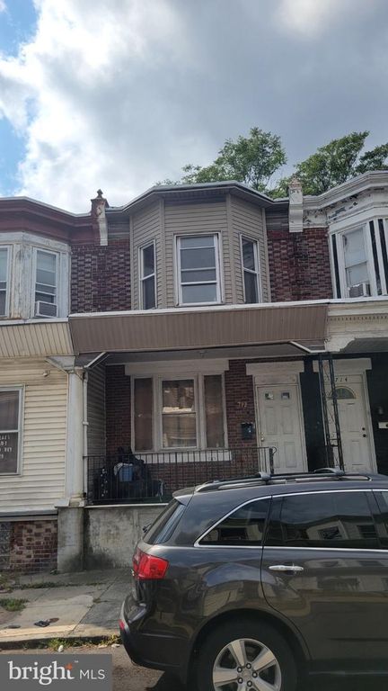 712 W RAYMOND ST, Philadelphia, PA 19140
