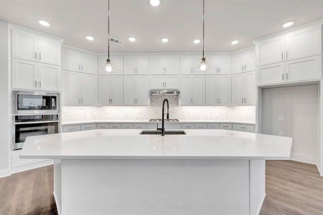 732 Shinnery Oak Way, Waxahachie, TX 75165