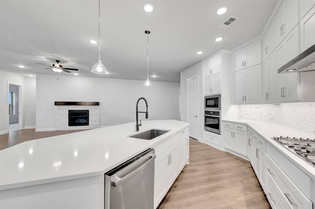 732 Shinnery Oak Way, Waxahachie, TX 75165