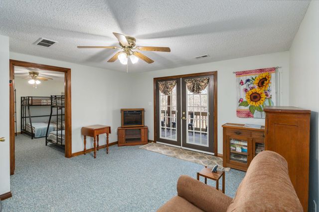 607 Enchanted Forest Way, Burnside, KY 42519