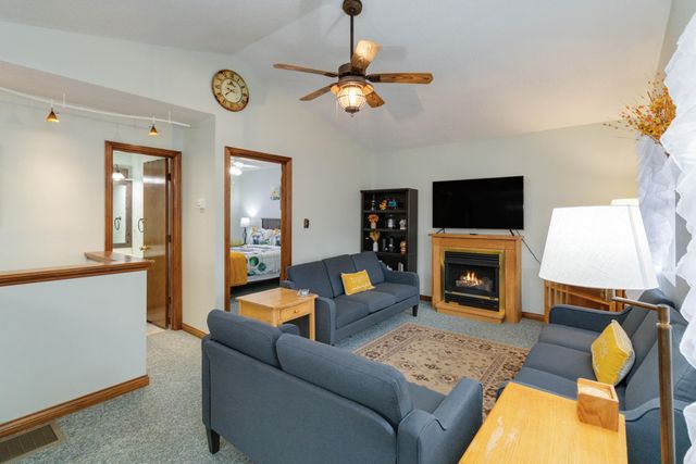 607 Enchanted Forest Way, Burnside, KY 42519