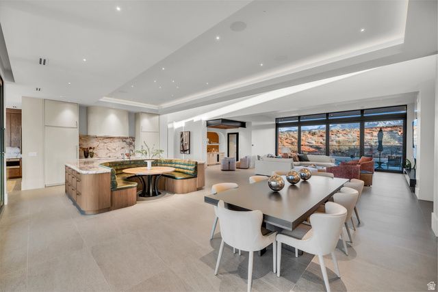 63 E COLIMA RD, Washington, UT 84780