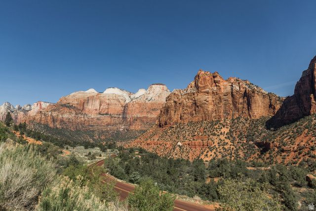 63 E COLIMA RD, Washington, UT 84780