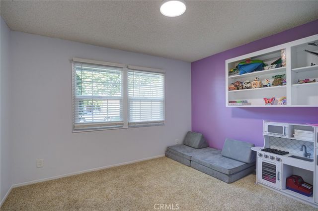 602 E Bunny, Santa Maria, CA 93454