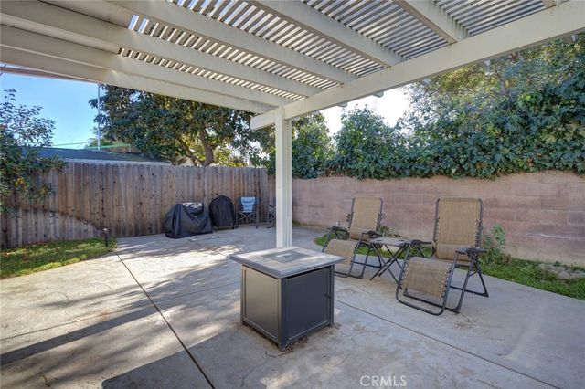 602 E Bunny, Santa Maria, CA 93454