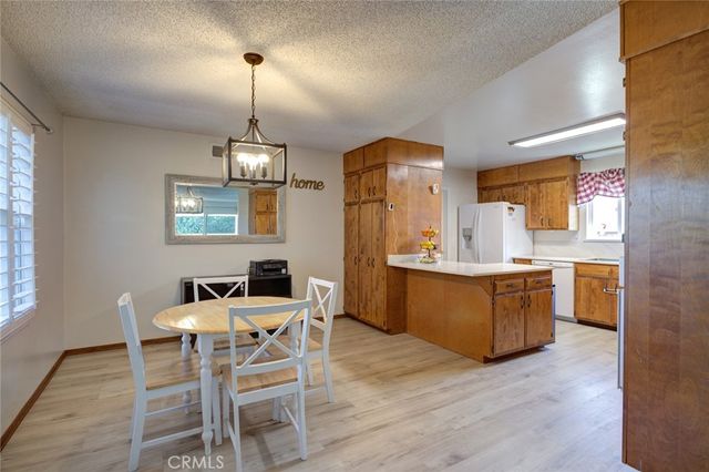 602 E Bunny, Santa Maria, CA 93454