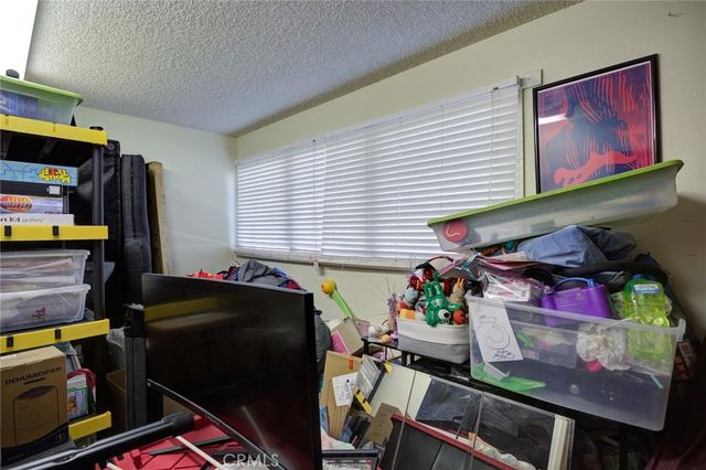 602 E Bunny, Santa Maria, CA 93454