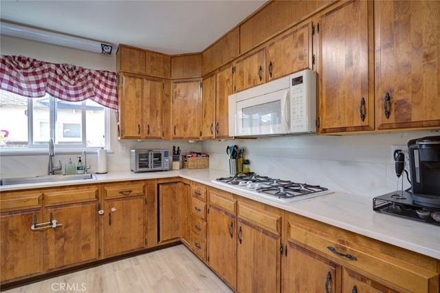 602 E Bunny, Santa Maria, CA 93454