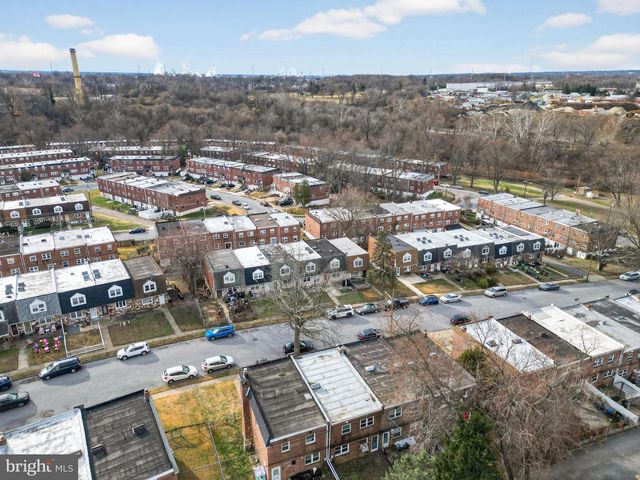 4026 GIDEON RD, Brookhaven, PA 19015