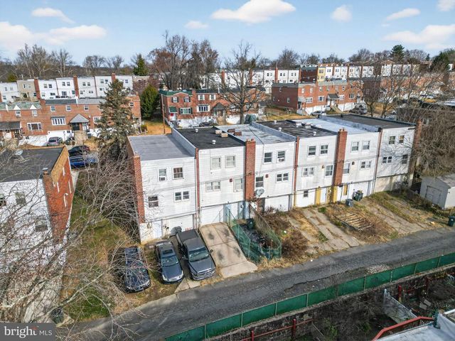 4026 GIDEON RD, Brookhaven, PA 19015