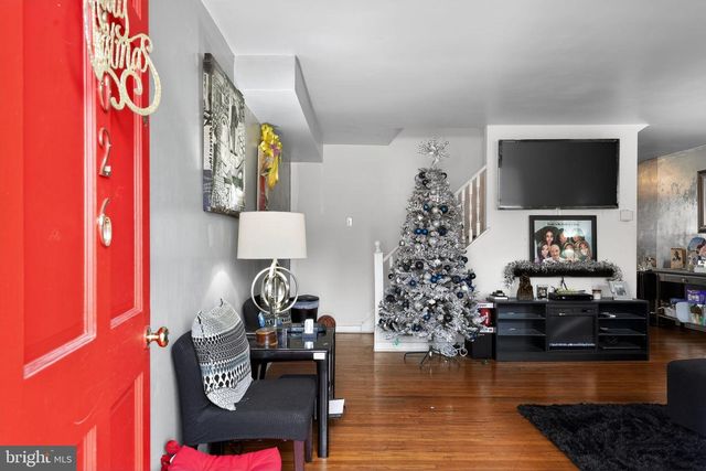 4026 GIDEON RD, Brookhaven, PA 19015