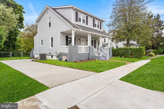 410 WALNUT AVE, Laurel Springs, NJ 08021