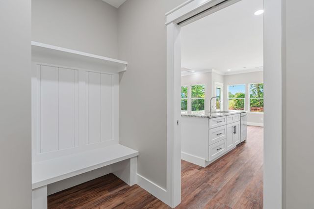 922 Stratford Avenue, Sweetwater, TN 37874