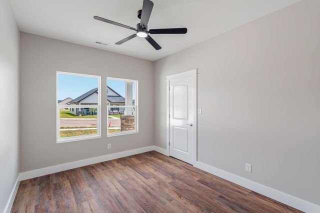 922 Stratford Avenue, Sweetwater, TN 37874