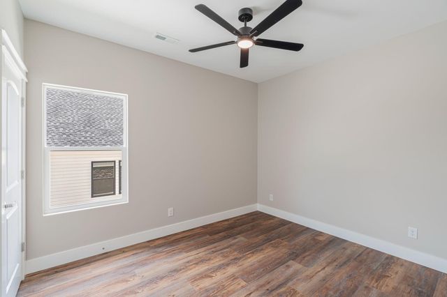 922 Stratford Avenue, Sweetwater, TN 37874