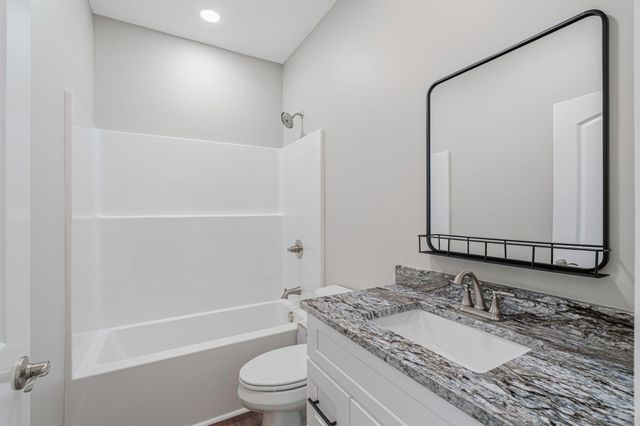 922 Stratford Avenue, Sweetwater, TN 37874