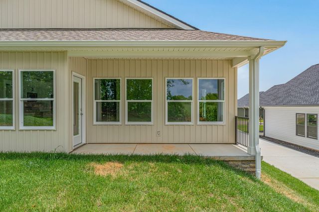 922 Stratford Avenue, Sweetwater, TN 37874