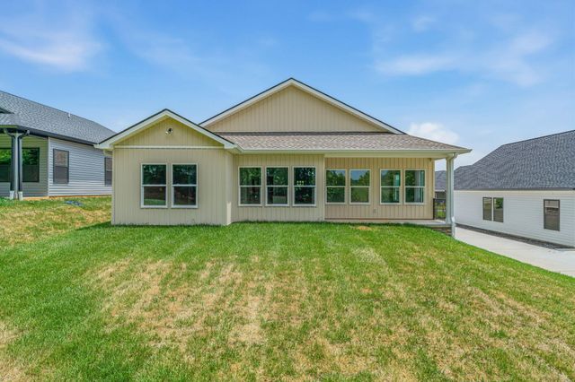 922 Stratford Avenue, Sweetwater, TN 37874