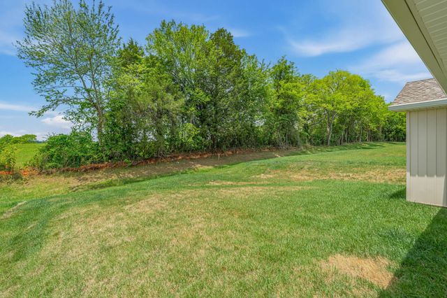 922 Stratford Avenue, Sweetwater, TN 37874