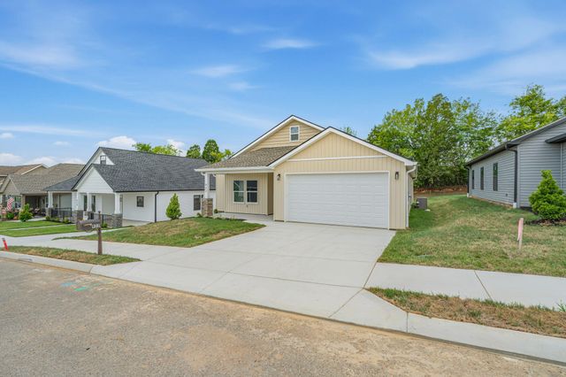922 Stratford Avenue, Sweetwater, TN 37874