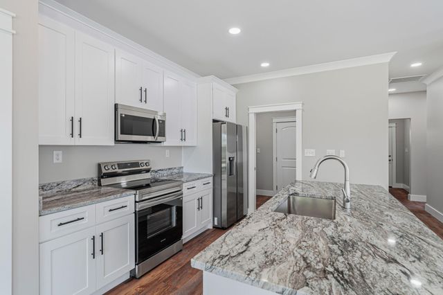 922 Stratford Avenue, Sweetwater, TN 37874