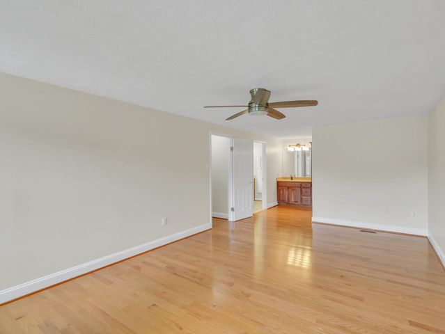 18 WINDMILL CT, Silver Spring, MD 20905