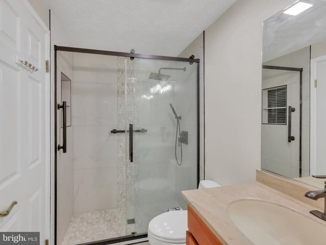 18 WINDMILL CT, Silver Spring, MD 20905