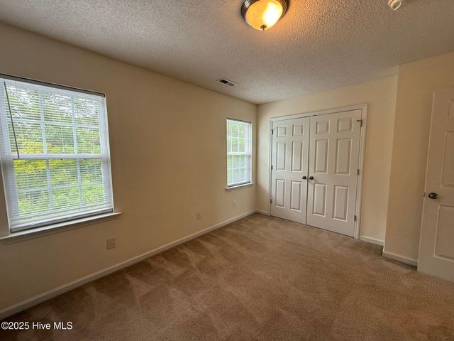 7000 Banister Loop, Jacksonville, NC 28546