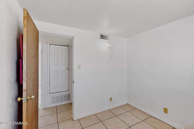 1640 E Idaho Avenue, Las Cruces, NM 88001